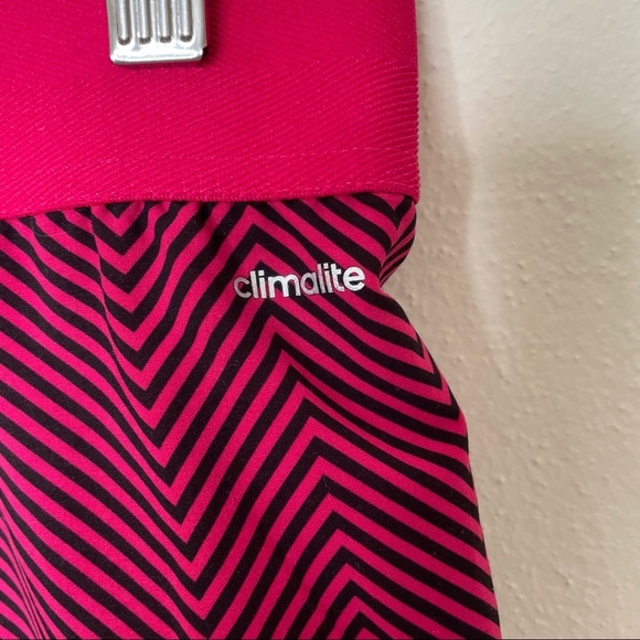 Adidas Athletic Shorts small - Picture 8 of 9